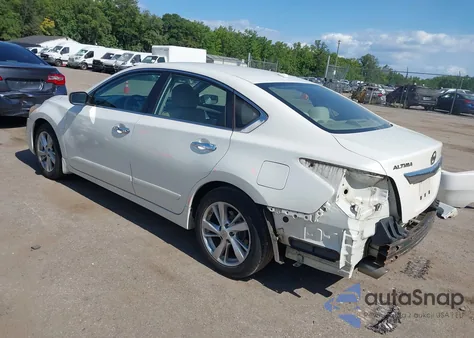 2015 Nissan Altima 2.5 Sv from USA, damaged, VIN 1N4AL3AP5FC165063
